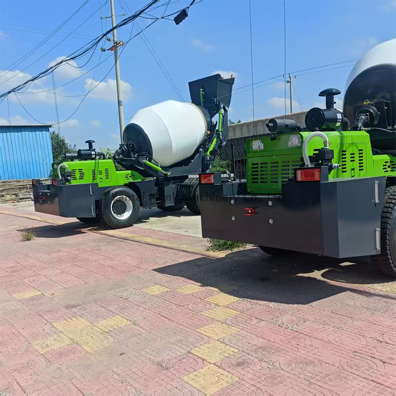 Self Loading Cement Concrete Mixer Truck